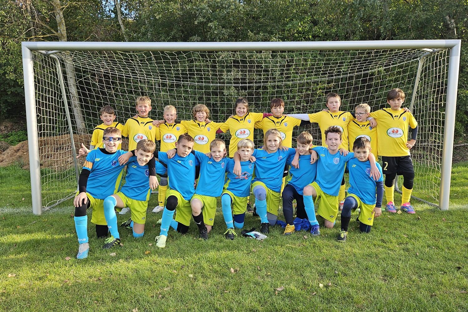 2025.10.04 Pogoń Bełchów vs AS Funino / Sokół Regnów R2015